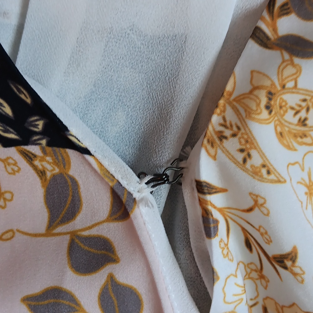 Adelyn Rae patchwork blouse - Picture 5 of 5